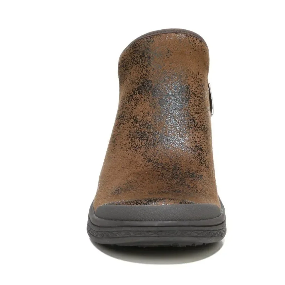 BZees Domino Bootie